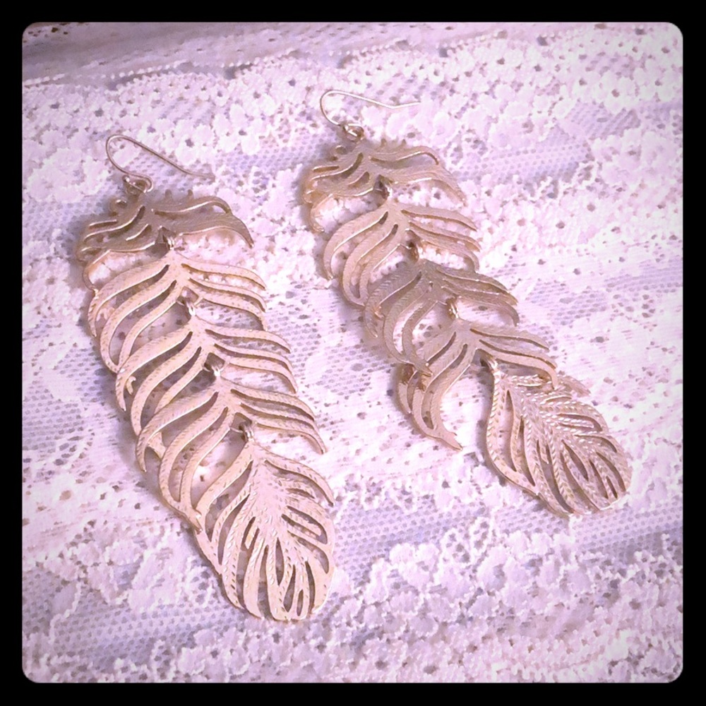 Kendra Scott Gold Farrah Feather Drop Earrings